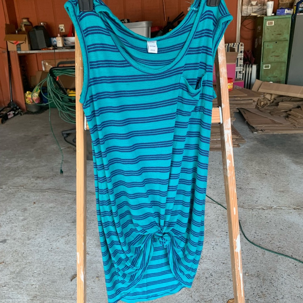 Old Navy Striped Tank 💫